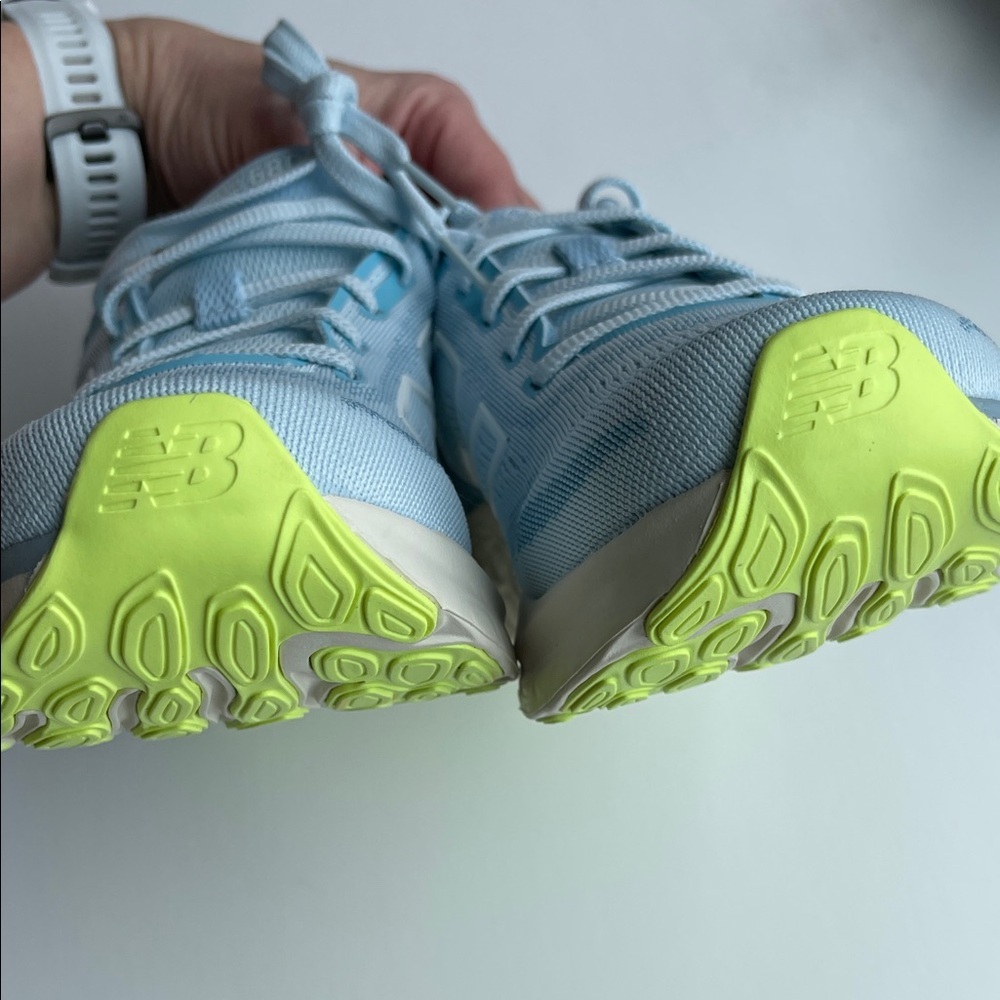 New Balance Women's Light Blue Athletic Shoes 680 Size 9 NWOB - Picture 4 of 5